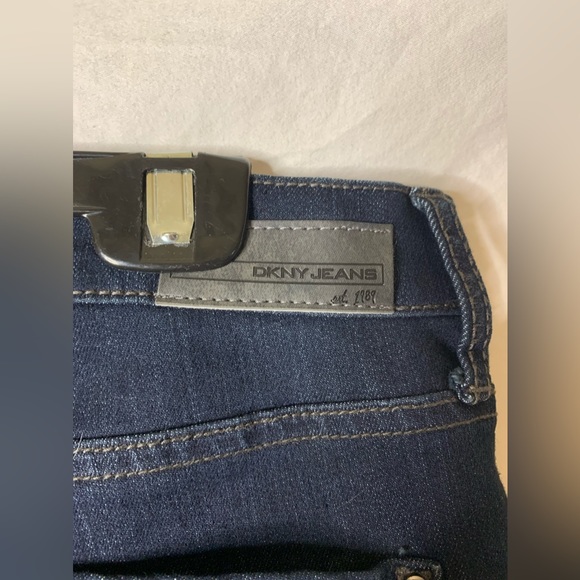 DKNY SOHO SKINNY - Picture 8 of 10